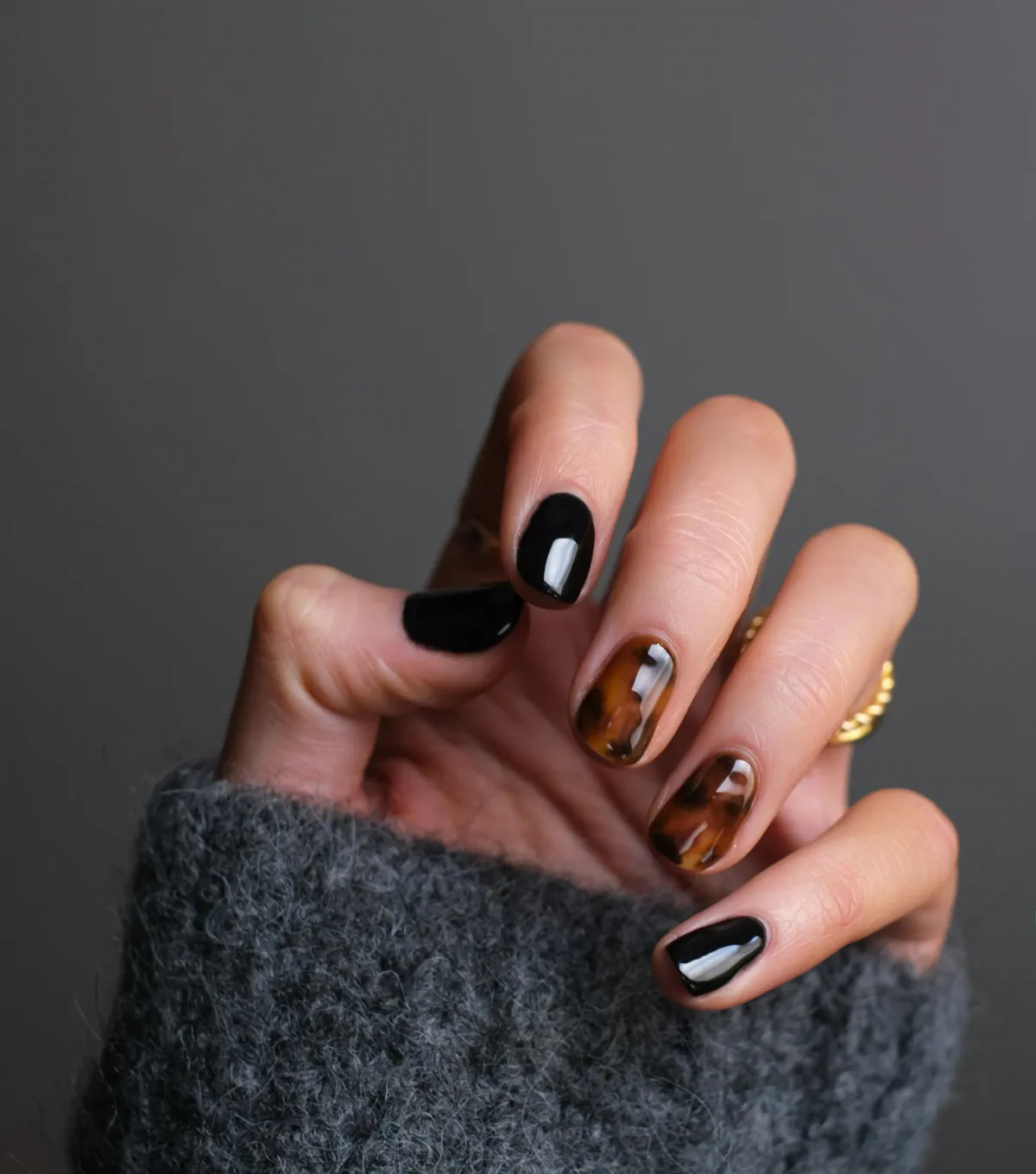 Nail studio sample booking page